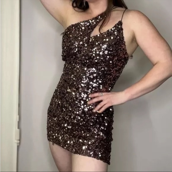 ASTR The Label Sequin Mini Dress Size Small New With Tags Rose Pink and Black - Picture 7 of 12